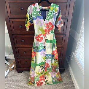 Vilagallo Brina Maxi Dress in Garden Stitch size M (38)
